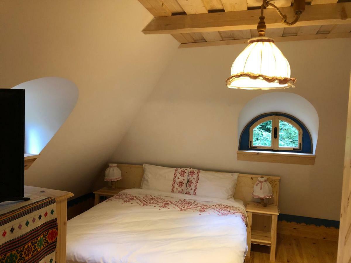 Villa Casa Lu' Ion Vişeu de Sus Esterno foto